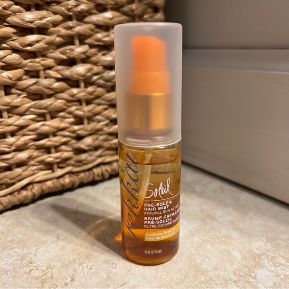 Bundle: Clean Beauty Hair Care - Obliophica, Aveda, Oribe, Drybar, Fekkai - Picture 9 of 13